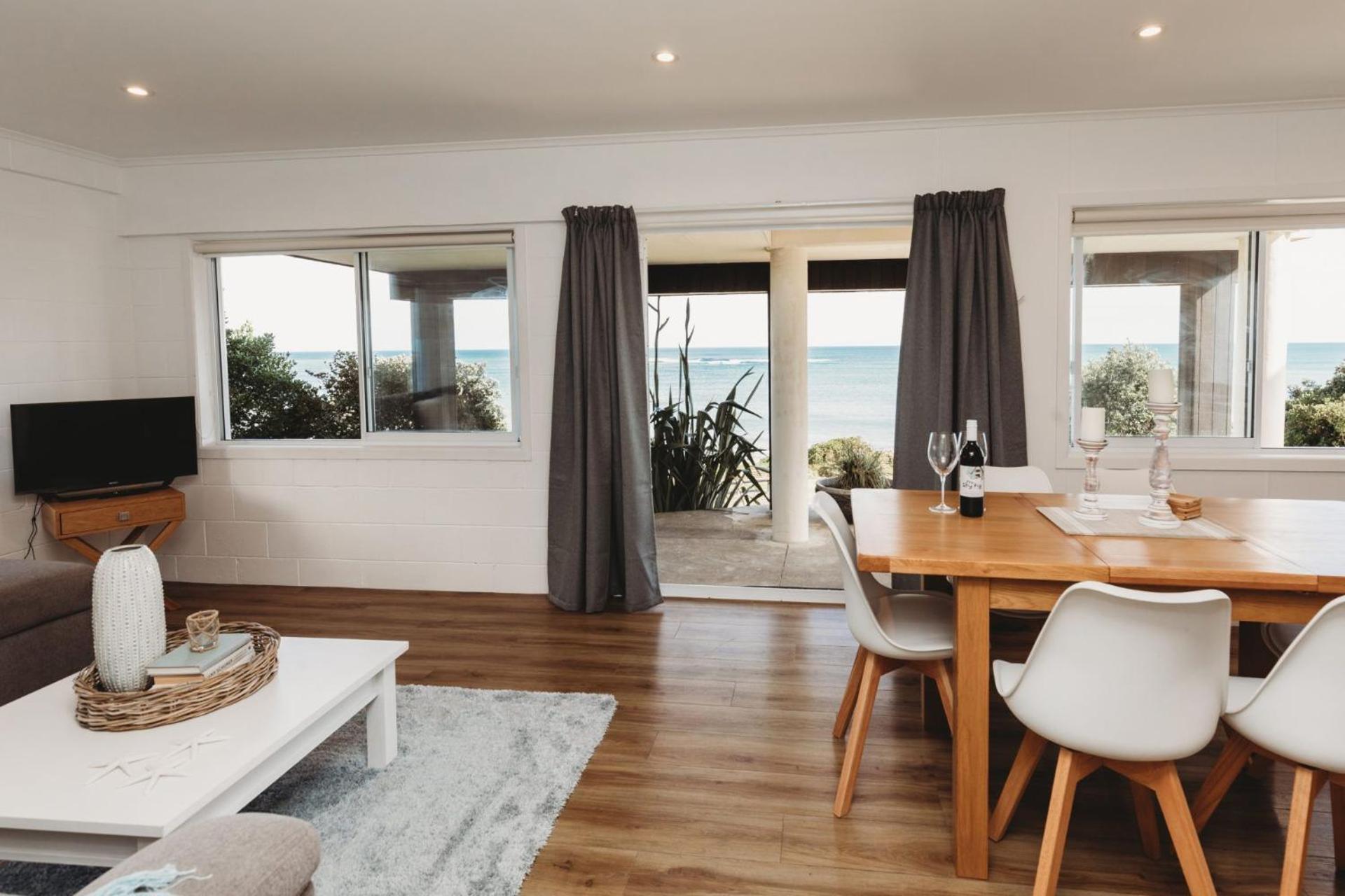 Wow On Wanaka Bay Apartment New Plymouth Ngoại thất bức ảnh